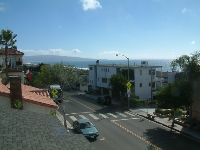 Foto del edificio - 3008 Highland Ave