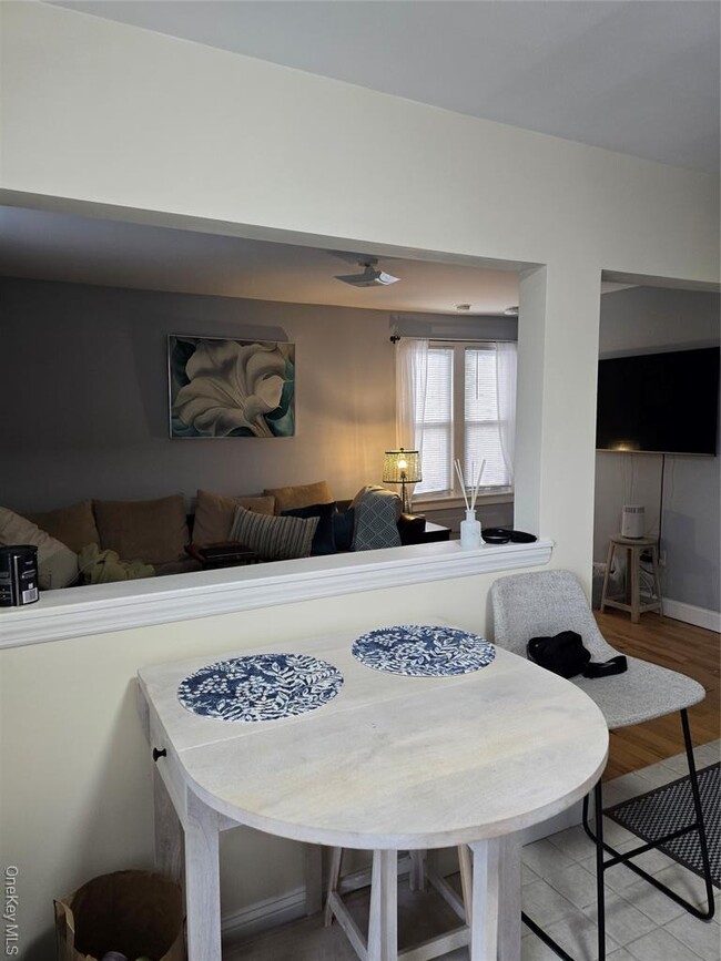 Foto del edificio - 168 Parkview Ave