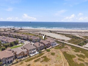 Building Photo - 5571 Ocean Terrace Dr