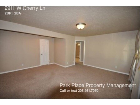 Building Photo - 2911 W Cherry Ln