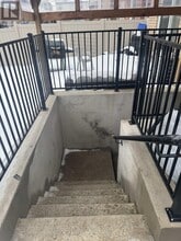 Building Photo - 9 Facet St