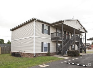 Building Photo - Better than the next- Colony West