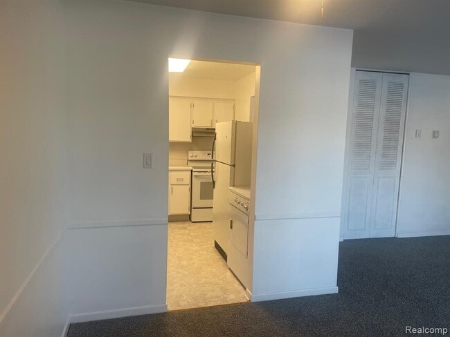 Foto del edificio - 1824 Colonial Village Way