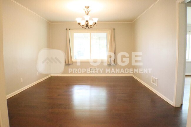 Foto del edificio - 106 Parkdale Dr