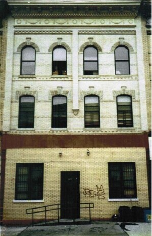Building Photo - 705 Knickerbocker Ave