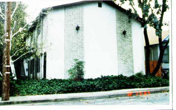 Building Photo - 234 Main St