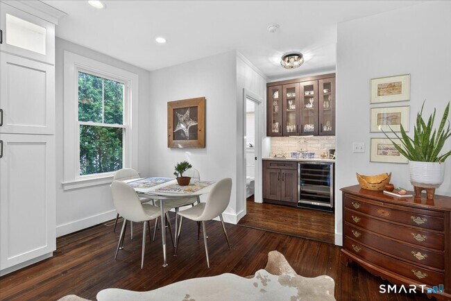Foto del edificio - 14 Island View Ave