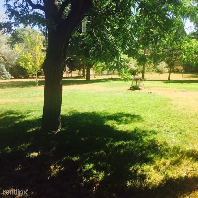Primary Photo - 1499 E Panama Dr