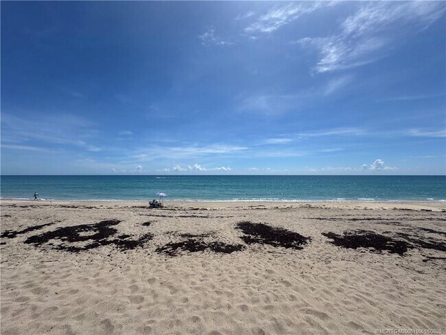 Foto del edificio - 1501 NE Ocean Blvd