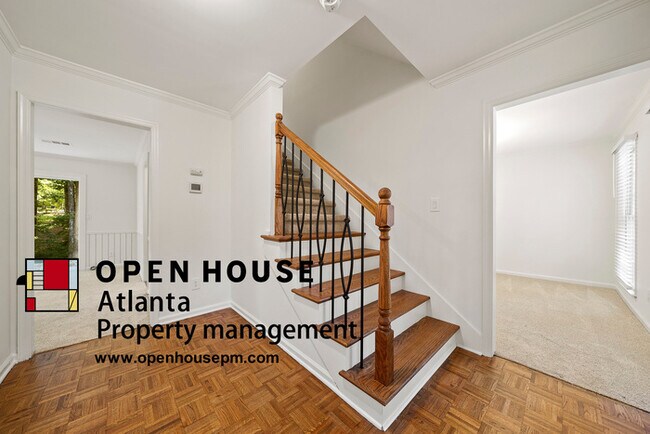 Foto del edificio - 2570 Old Orchard Trail, Marietta