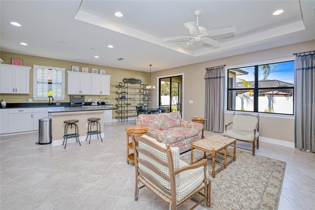 Building Photo - 2600 Sherman Oak Dr