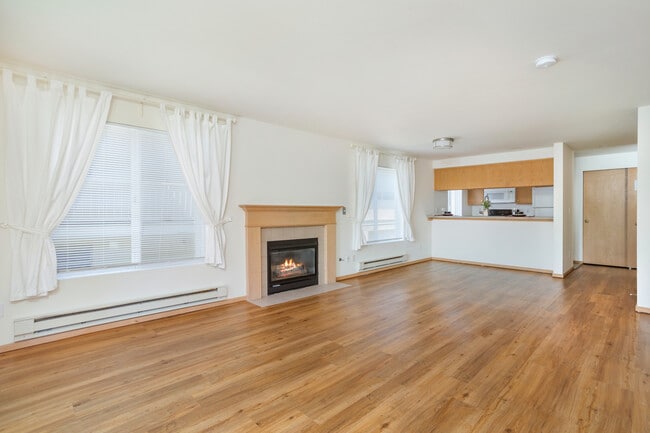 Foto del edificio - 6015 California Ave SW