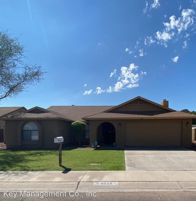 Primary Photo - 4 br, 2 bath House - 8033 W. Mclellan Rd.