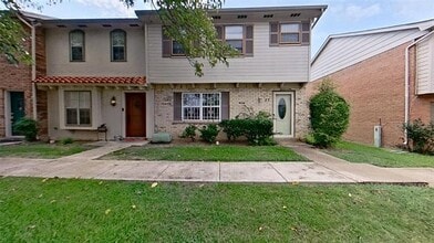 Building Photo - 57 W Townhouse Ln