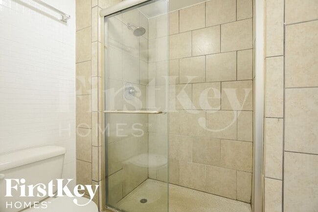 Building Photo - 3625 Brookstone Dr