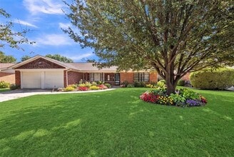 Building Photo - 5745 Wimbleton Way