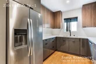 Building Photo - 2304 Ridgeley Dr