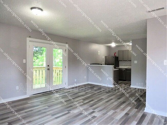 Foto del edificio - 4120 Penny St SW