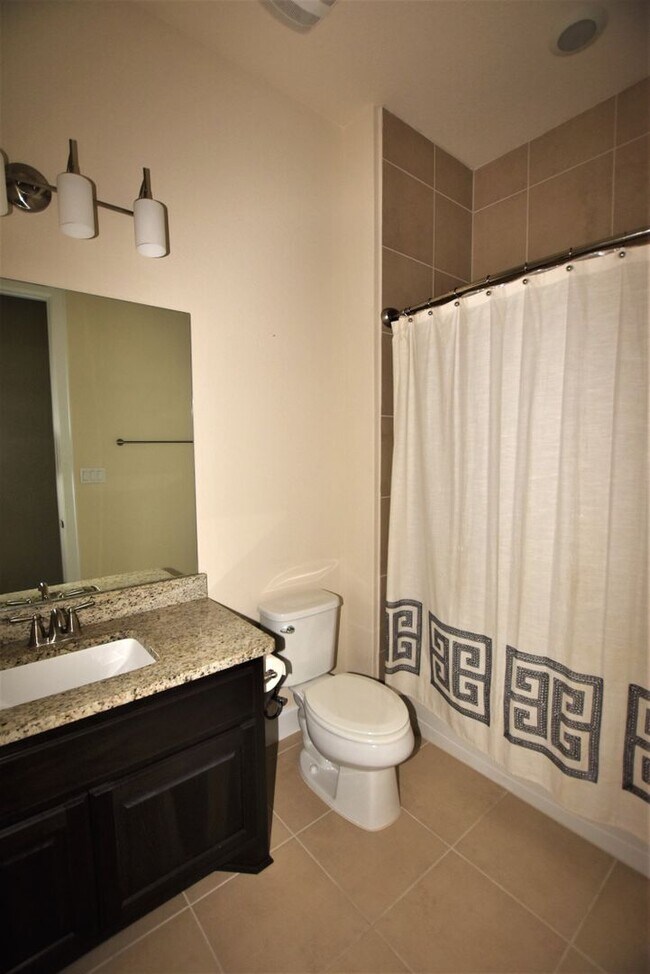 Building Photo - Beautiful 1 story home is the Cottages of ...