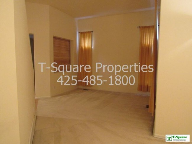 Building Photo - 13945 Redmond Way