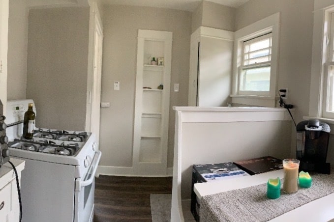 kitchen (Stove and refrigerator included) - 112 S Fir Ave