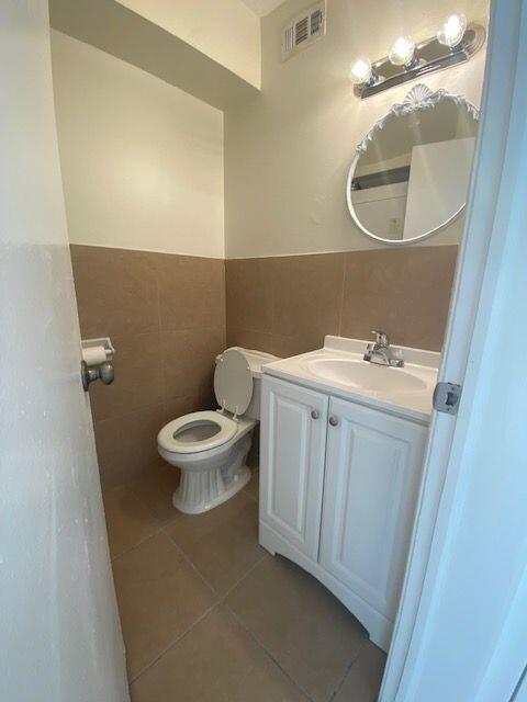 Foto del edificio - 2632 NW 52nd Ave