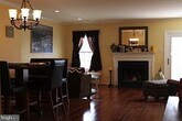 Foto principal - 6762 Cardinal Woods Ct