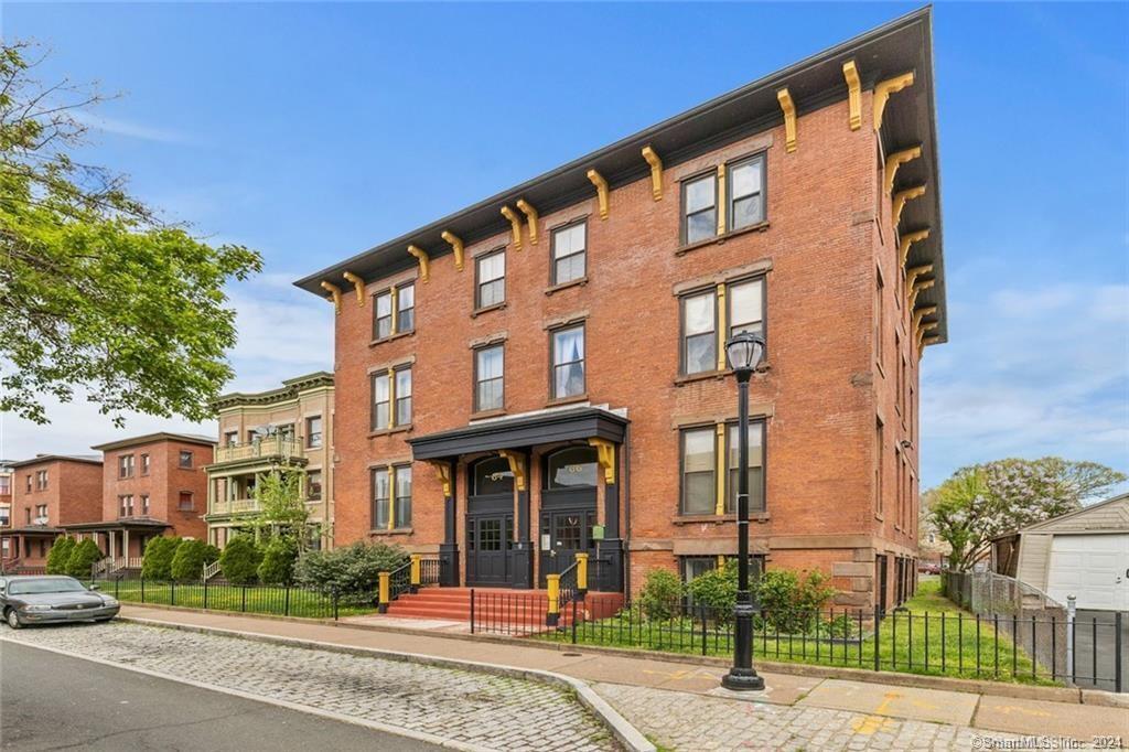 64 Congress St Unit 203, Hartford, CT 06114 Condo for Rent in