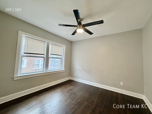 Foto del edificio - 217 E 46th St
