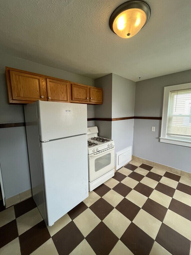 Foto del edificio - 452-454-454 S Huron Ave