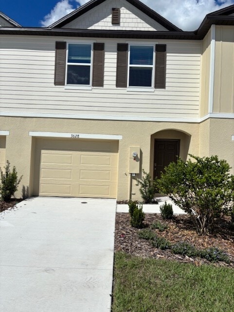 Building Photo - 3628 Majestic Dr