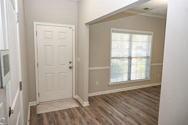 Building Photo - Move in Ready/NE Columbus & Ft Moore, GA 4...