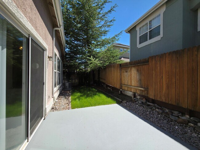 Foto del edificio - 2-Bedroom, 2-Bath + Den Single-Family Home...