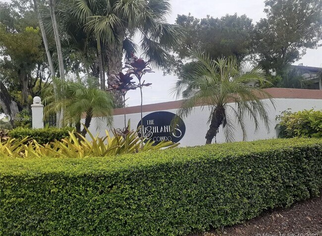 ENTRANCE - 7430 SW 153rd Pl