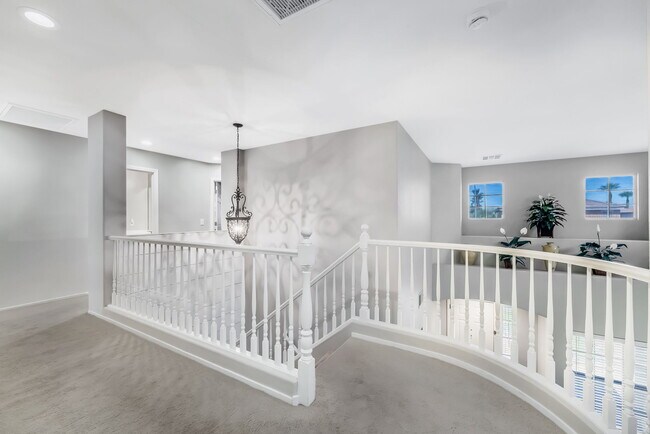 Foto del edificio - 9921 Canyon Peak Dr