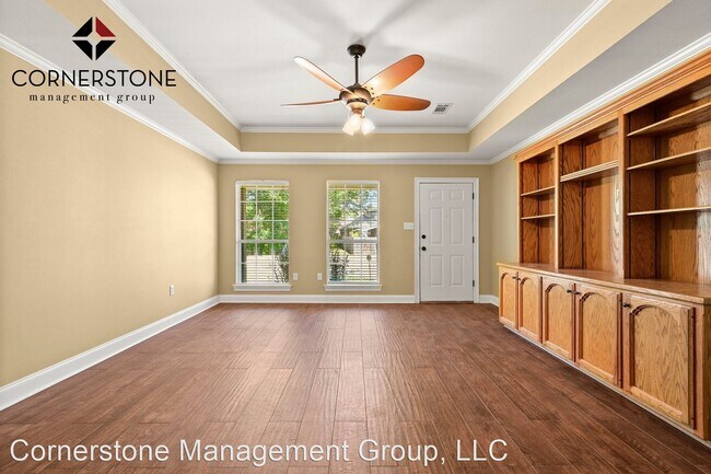 Building Photo - 3 br, 2 bath House - 8000 Rosewood Dr.