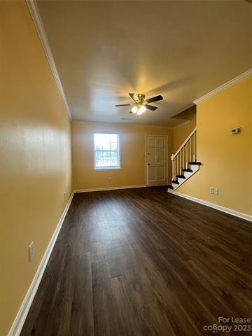 Foto del edificio - 250 Nixon Rd