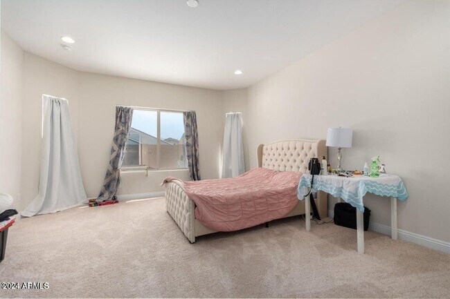 Foto del edificio - 6351 W Rushmore Wy