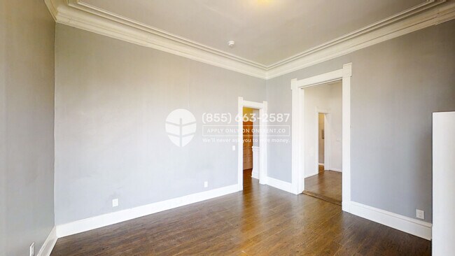 Building Photo - 865 Fillmore St