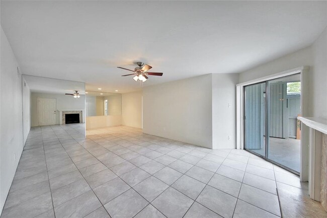Building Photo - 8787 Brae Acres Rd