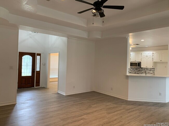 Building Photo - 380 Las Brisas Blvd