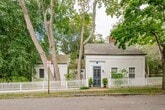 Primary Photo - 2 Rogers St