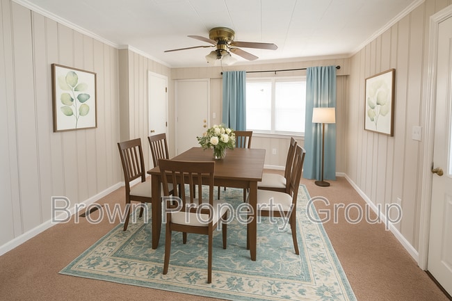 Foto del edificio - 1813 Catawba St