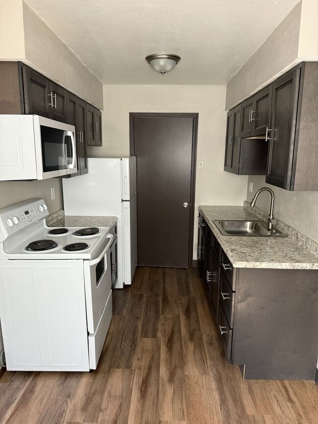 Interior Photo - Brookside on Freedom