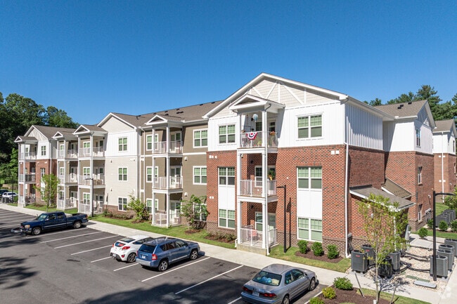 Building Photo - 2 Rivers Apartment Homes