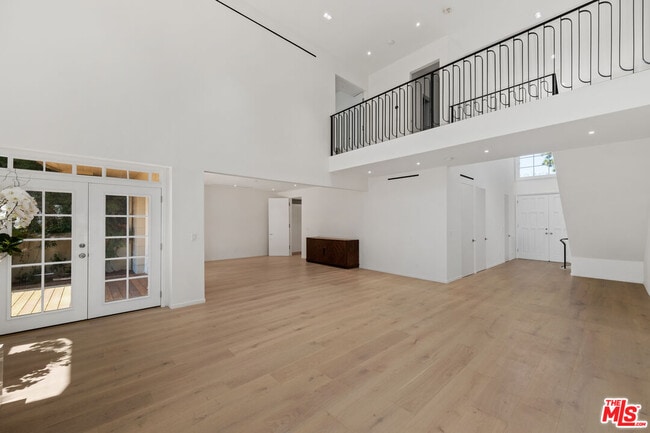 Building Photo - 12330 Ridge Cir