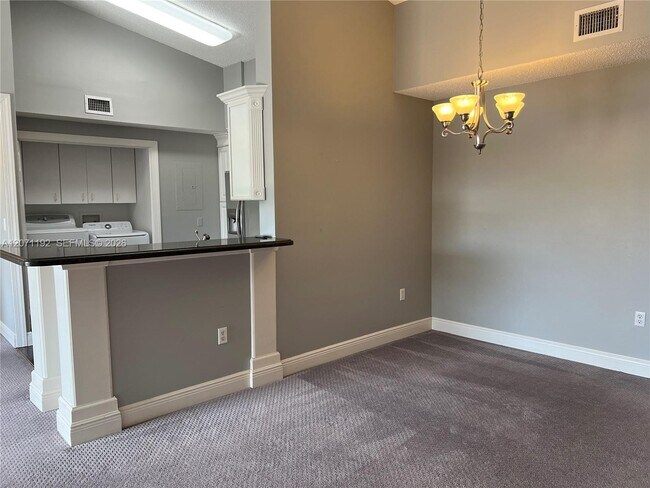 Foto del edificio - 6928 SW 39th St