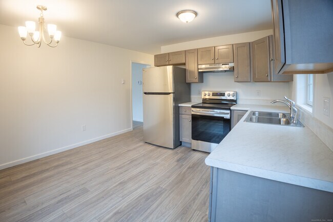 Foto del edificio - 154 Grove Ave