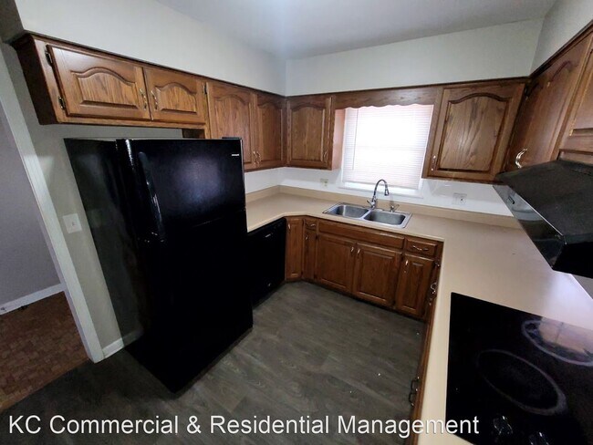 Foto del edificio - 3 br, 2 bath House - 10509 E. 82nd Street