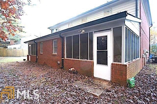 Building Photo - 1727 Salem Woods Dr SE